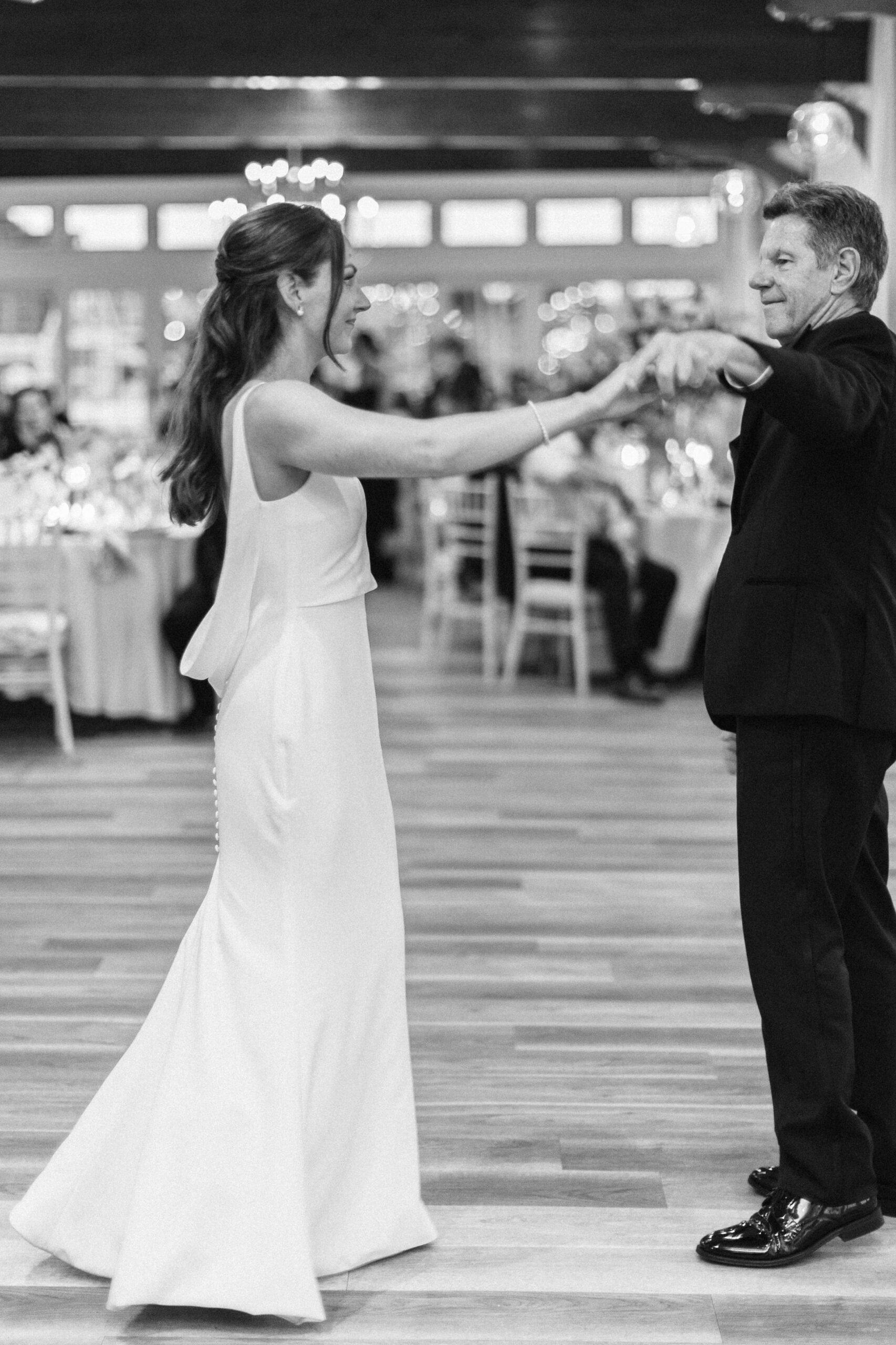 Kelly Dillon Wedding Photographer KellyDillonPhotographyWychmereWeddingPhotographyCapeCodWeddingPhotogapherCapeCodWeddingPhotography164 scaled