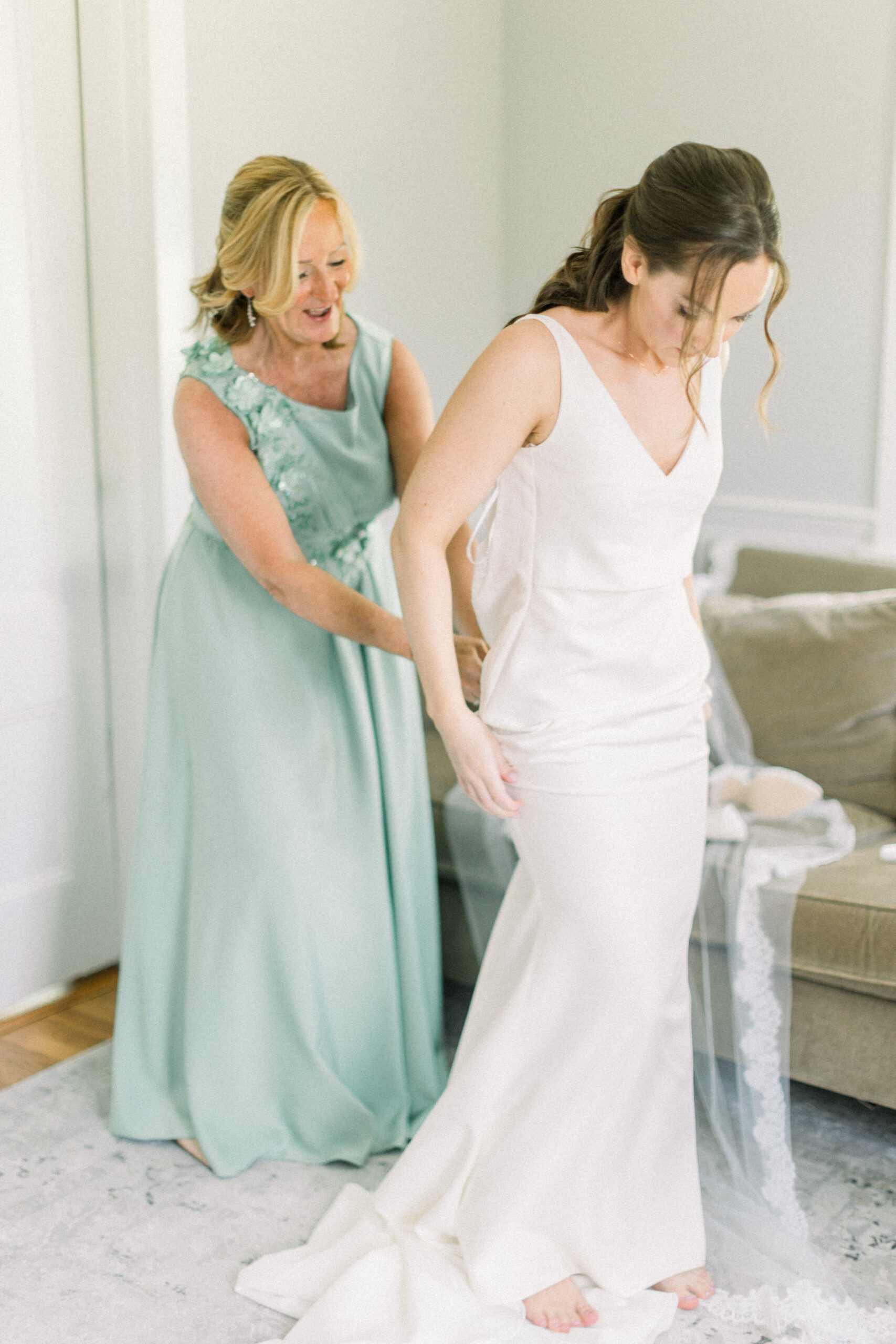 Kelly Dillon Wedding Photographer KellyDillonPhotographyWychmereWeddingPhotographyCapeCodWeddingPhotogapherCapeCodWeddingPhotography24 scaled