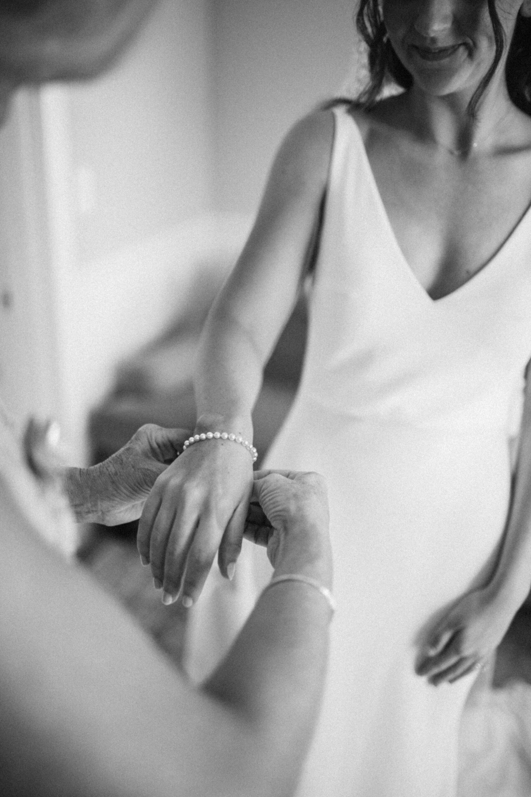 Kelly Dillon Wedding Photographer KellyDillonPhotographyWychmereWeddingPhotographyCapeCodWeddingPhotogapherCapeCodWeddingPhotography30 scaled