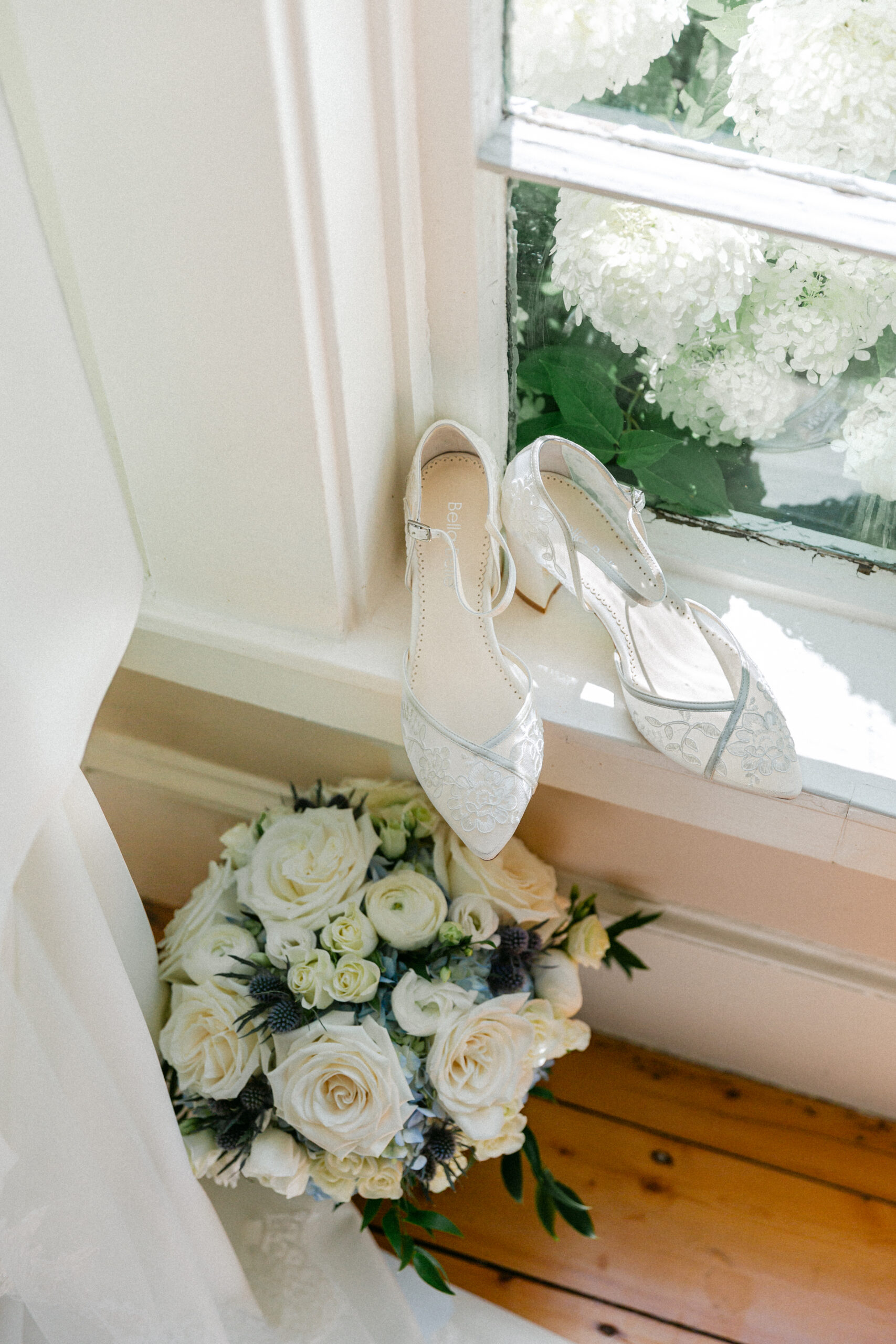 Kelly Dillon Wedding Photographer KellyDillonPhotographyWychmereWeddingPhotographyCapeCodWeddingPhotogapherCapeCodWeddingPhotography7 scaled