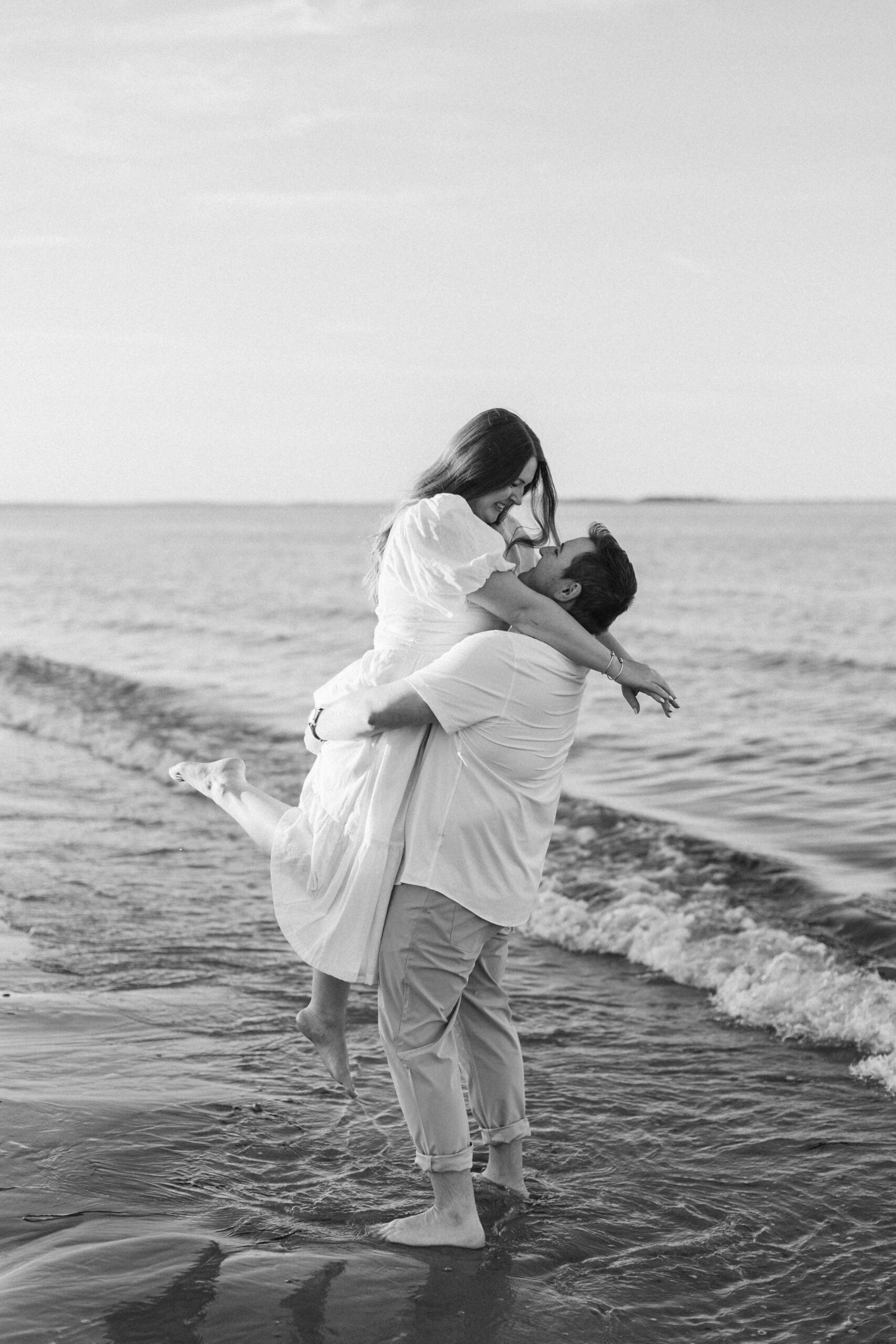 Lindsay & PAtrick Cape cod Engagement Session 5 Kelly Dillon Wedding Photographer KellyDillonPhotographyPlymouthMAEngagementSessionCapeCodWeddingPhotographerCapeCodWeddingPhotography9 scaled