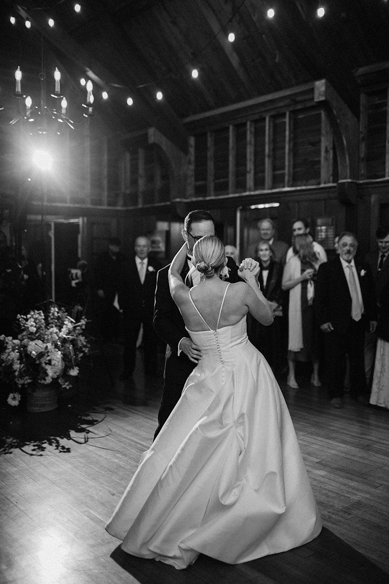 Kelly Dillon Wedding Photographer KellyDillonPhotographyChathamBeachandTennisClubCapeCodWeddingCapeCodWeddingPhotographerCapeCodWedddingPhotography183