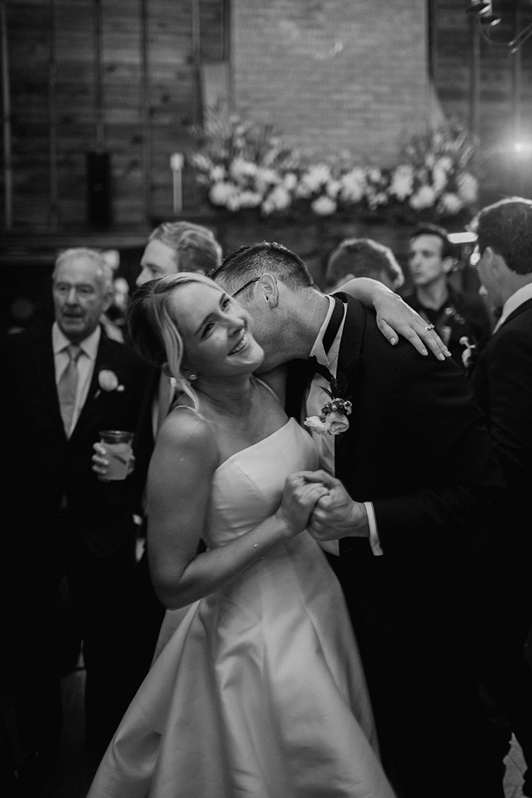 Kelly Dillon Wedding Photographer KellyDillonPhotographyChathamBeachandTennisClubCapeCodWeddingCapeCodWeddingPhotographerCapeCodWedddingPhotography191
