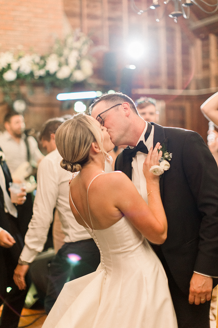 Kelly Dillon Wedding Photographer KellyDillonPhotographyChathamBeachandTennisClubCapeCodWeddingCapeCodWeddingPhotographerCapeCodWedddingPhotography192