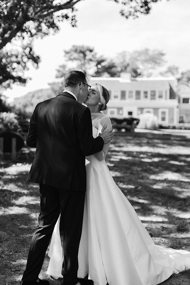 Kelly Dillon Wedding Photographer KellyDillonPhotographyChathamBeachandTennisClubCapeCodWeddingCapeCodWeddingPhotographerCapeCodWedddingPhotography32